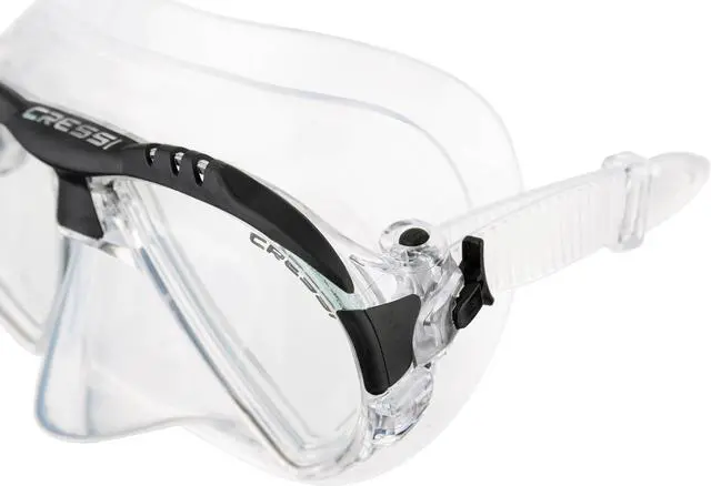 Alt view image 3 of 6 - Matrix Adult Wide View Scuba and Snorkel Mask - Matrix: Made in Italy