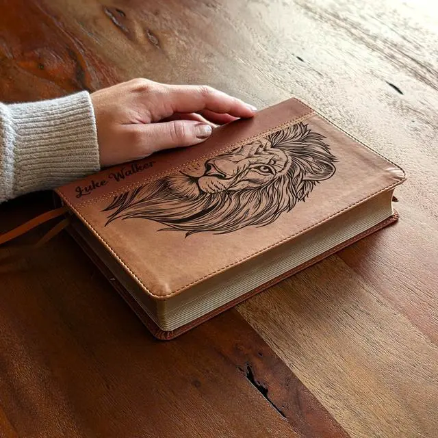 Alt view image 7 of 7 - Personalized NIV Personal Bible with Crown of Thorns | Large Print (Brown Lion Front)