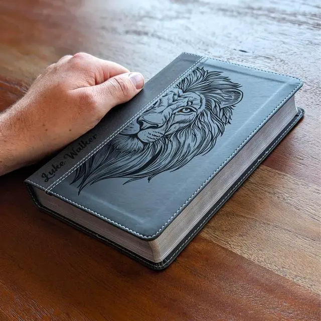 Alt view image 7 of 7 - Personalized NIV Personal Bible with Crown of Thorns | Large Print (Black Lion Front)