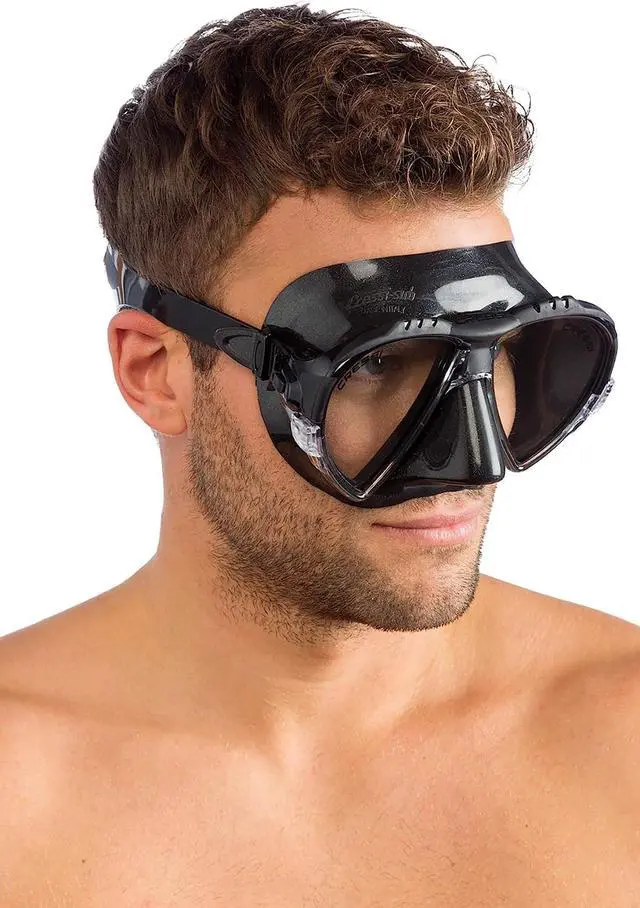 Alt view image 6 of 6 - Matrix Adult Wide View Scuba and Snorkel Mask - Matrix: Made in Italy