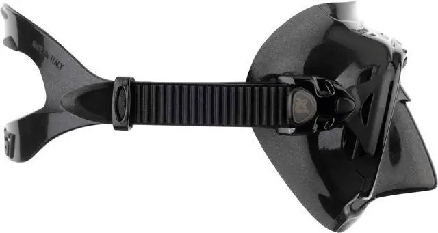 Alt view image 3 of 6 - Low Volume Adult Mask for Scuba, Freediving, Spearfishing - Nano Made in Italy