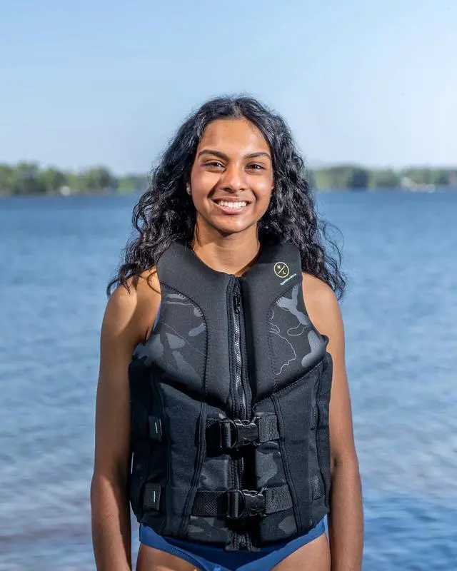 Main image of Fluid Flex Women's Life Vest, US Coast Guard & Transport Canada Approved