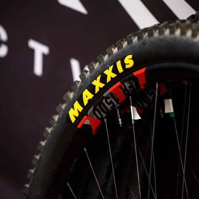 Alt view image 4 of 7 - Rekon Race | Dual Compound - EXO | XC Tire Tubeless | Semi-Slick Low-Profile XC Tread, EXO Sidewall Protection, Tubeless Ready
