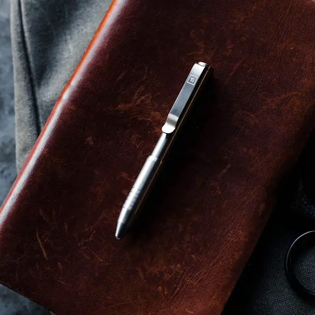 Alt view image 5 of 5 - Ti Pocket Pro: The Auto Adjusting EDC Pen (Titanium - Raw)