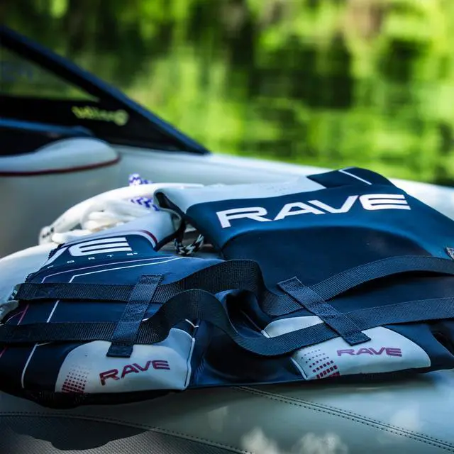 Alt view image 5 of 7 - Adult Neoprene Life Vest PFD, USCG Approved Type III PFD