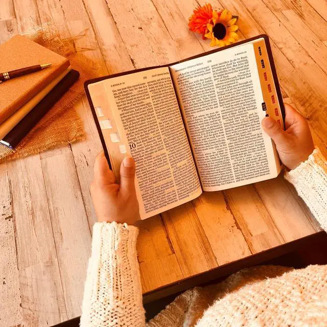 Alt view image 3 of 7 - Personalized KJV Bible with Name Engraved, Large Print Reference Indexed Bible, Custom Engraved Name, King James Version Baptism Gifts