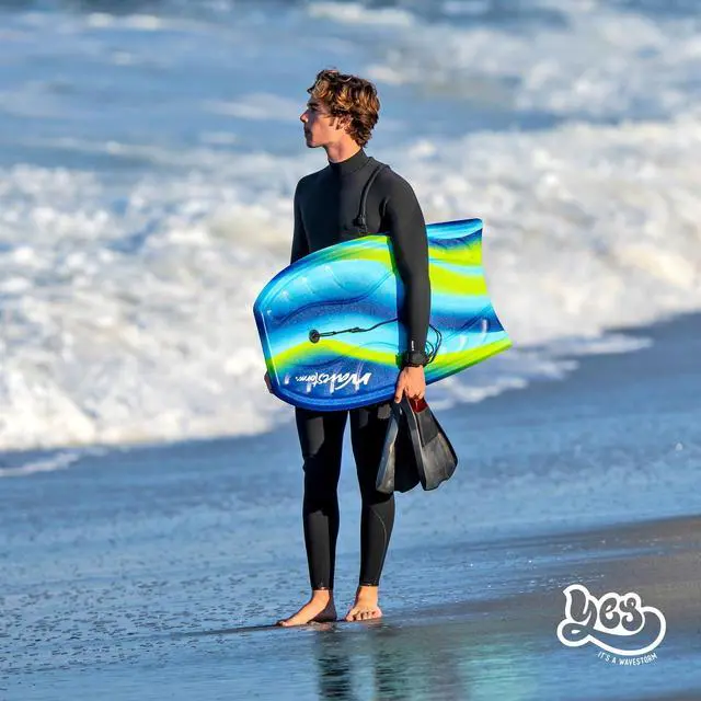 Alt view image 3 of 7 - Foam Bodyboard 40"