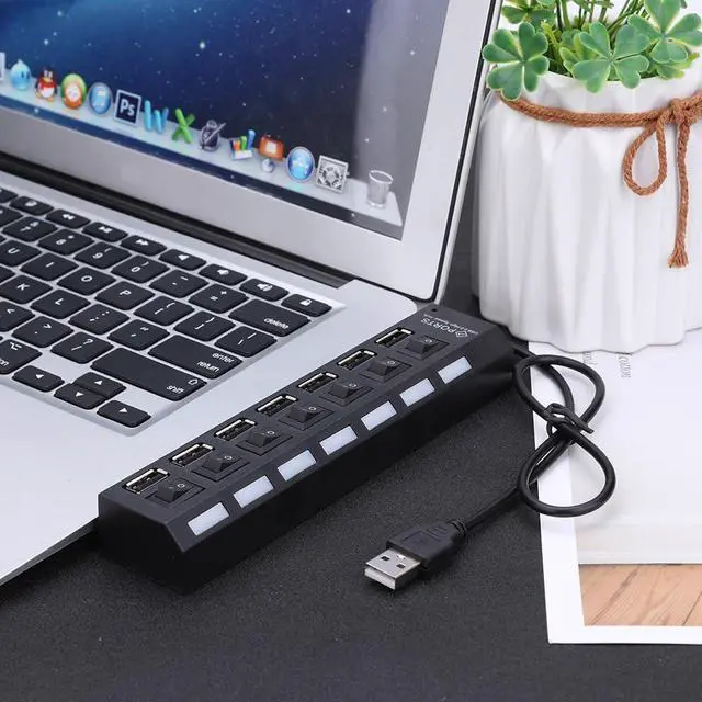 Alt view image 2 of 6 - 7-Port USB Hub with ON/Off Switch, Black