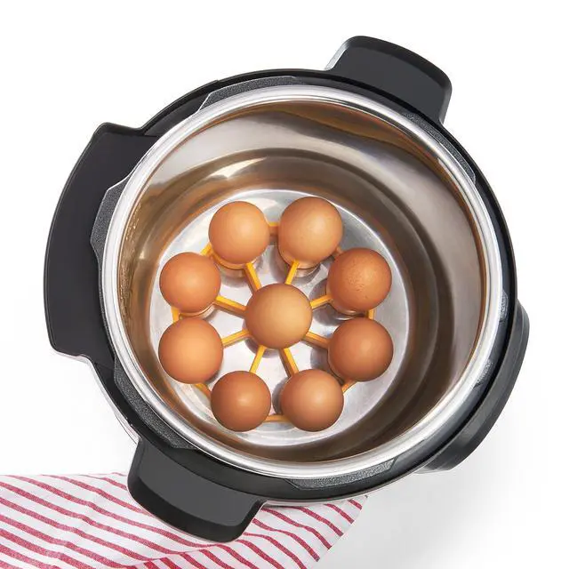 Alt view image 2 of 7 - Good Grips Silicone Egg Rack One Size