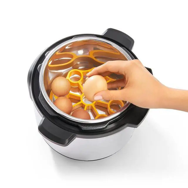 Alt view image 4 of 7 - Good Grips Silicone Egg Rack One Size