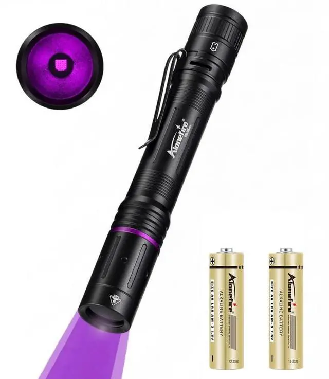 Main image of P68 Mini 3W UV Flashlight 365nm Portable EDC Black Light Pet Urine Detector with 2 AA Batterie