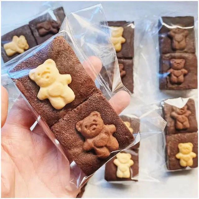 Alt view image 2 of 7 - Cookie Bags with Seal, 200 Pcs 5x6 Inch Clear Self Sealing Cellophane Bags for Cookie Packaging Resealable Cello Treat Bag Plastic Individual Cookies Bag for Gift Giving Favors Candy Wrappers