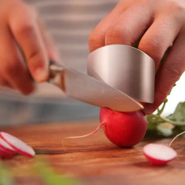 Alt view image 5 of 7 - 1PCS Stainless Steel Onion Holder Slicer, 2PCS Finger Guard, Holder Slicer for Vegetables, Tomato, Lemon, Meat