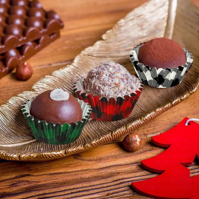 Alt view image 5 of 7 - 600Pcs Christmas Cupcake Wrappers 3 Colors Buffalo Plaid Cupcake Liners Disposable Cake Holders Paper Muffin Cups for Baking Home Kitchen Holiday Party Supplies