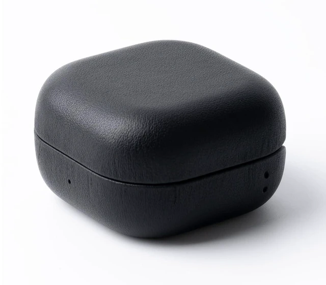 Main image of Leather Case for Samsung Galaxy Buds4 & Buds 4 Pro (2026) - Black Made of Top Grain Leather - Handmade Drop Protection Hard Shell Cover - Samsung Buds 4 Case Cover with Lanyard (Not for buds3