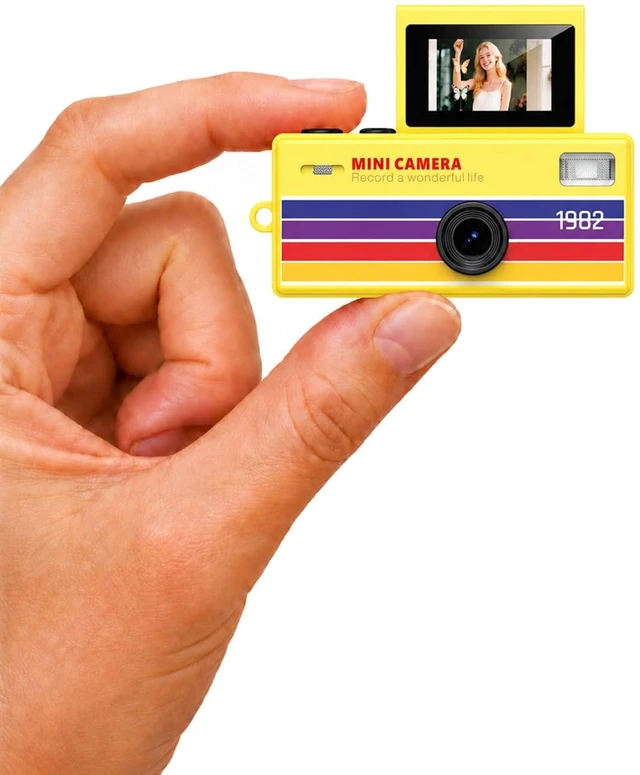 Main image of Mini Digital Camera, 90s Dreamcore Retro Cam for Grainy Photo Video Filming, 1.6MP Pocket Cam, Lo-Fi Photo/Video Recording, 4G Card & Reader, Fun for Beginner, Teens, Adults