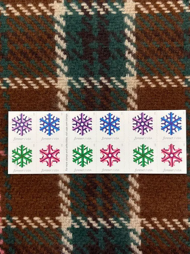 Main image of US Stamps 2015 Geometric Snowflakes 5 Sheets of 20