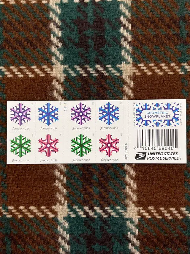 Alt view image 2 of 2 - US Stamps 2015 Geometric Snowflakes 5 Sheets of 20