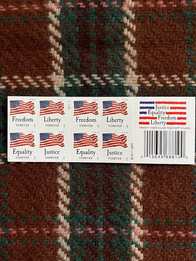 Alt view image 2 of 2 - US Stamps 2012 Four Flags Booklet Block 5 Sheets of 20