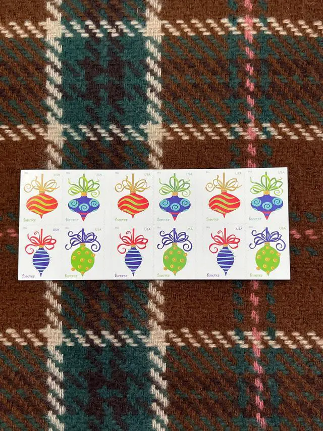 Main image of US Stamps 2011 Holiday Baubles 5 Sheets of 20