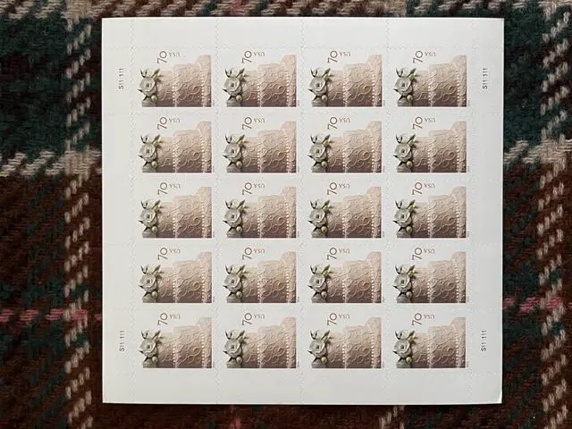 Main image of US Stamps 2014 Wedding Cake 5 Sheets of 20