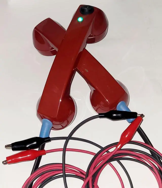 Alt view image 6 of 6 - Loop Phone Set® (Crimson RED)