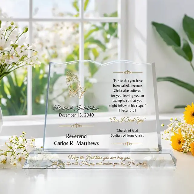 Alt view image 3 of 7 - Custom Bible-Shaped Pastor Installation Plaque Personalized Crystal Welcome Gift for New Minister or Church Leader (M - 10")