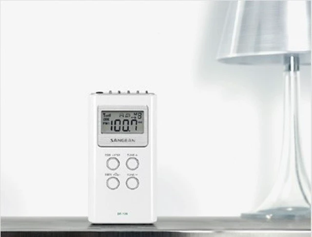 Alt view image 4 of 4 - America, Inc. dt-120-white DT-120 AM/FM Stereo PLL Synthesized Pocket Receiver