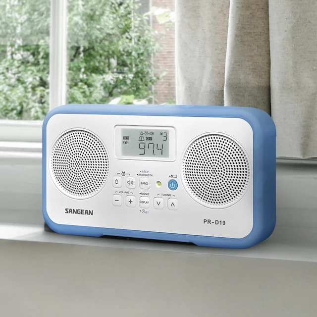Alt view image 4 of 7 - FM Stereo/AM Digital Tuning Portable Radio with Protective Bumper (Blue)