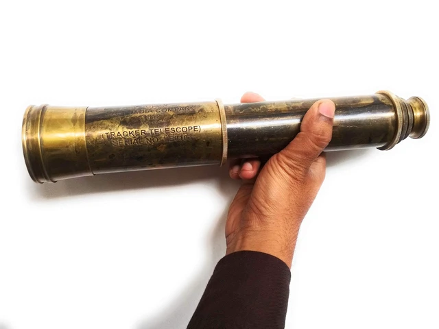 Alt view image 7 of 7 - Rare Brass Telescope Spyglass - East India Company 1818 Tracker Vintage Pirate Spyglass Scope Antique 32" Large Handstitched Leather Gift Box (BT-EIC-32)
