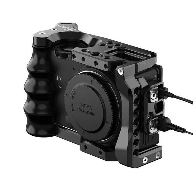 Alt view image 4 of 7 - 8Sinn 8-HDMICC-8-SFPLC Compatible with Sigma FP/FP L, HDMI and USB-C Cable Clamp, Black
