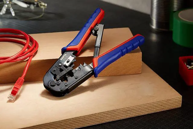 Alt view image 2 of 4 - Knipex 97 51 10 Crimping Pliers for Western plugs RJ 11/12