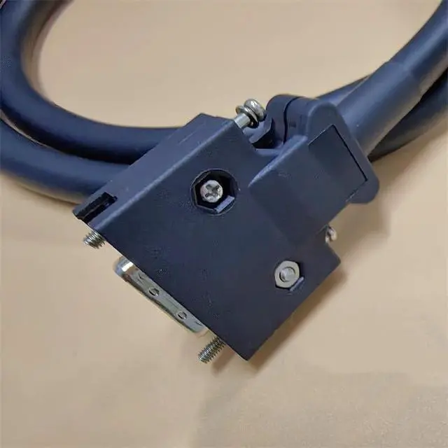 Alt view image 2 of 4 - 1Pcs New MR-J2HBUS1M MRJ2HBUS1M Servo Cable 1M