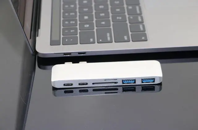 Main image of Aluminum USB C Hub Pass-Through Charging Type-c Hub, SD and Micro SD Card Readers and 2 USB 3.0 for New 13&15 MacBook Pro 2016 and 2017 (Silver)
