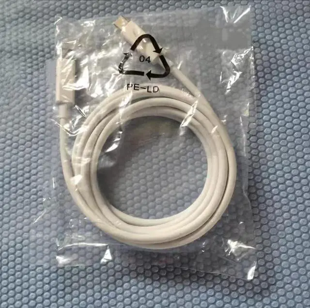 Alt view image 2 of 4 - Suitable for Apple Thunderbolt 2 High-Speed Lightning Data Cable - 3 Meters (White)