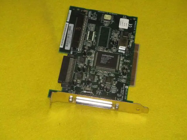 Alt view image 2 of 2 - Adaptec AHA 2940UW PCI Wide Ultra SCSI Controller