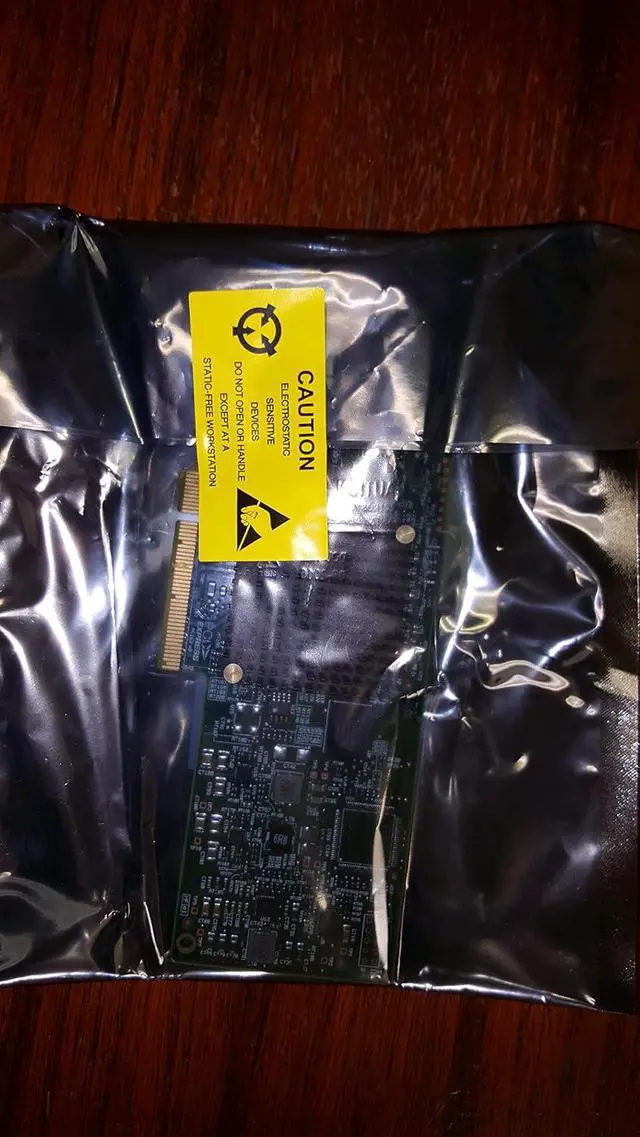 Alt view image 4 of 4 - LSI H5-25460-00 9300-8e SAS 8Port 12Gb/s PCI-Express 3.0 (LSI00343)