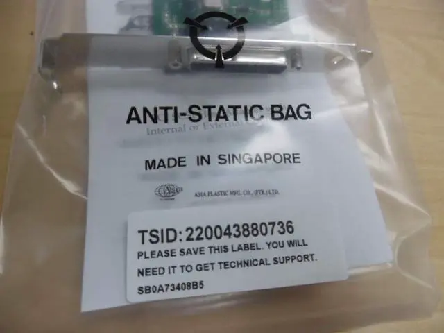 Alt view image 4 of 4 - ADAPTEC Part # AVA-2902E/I