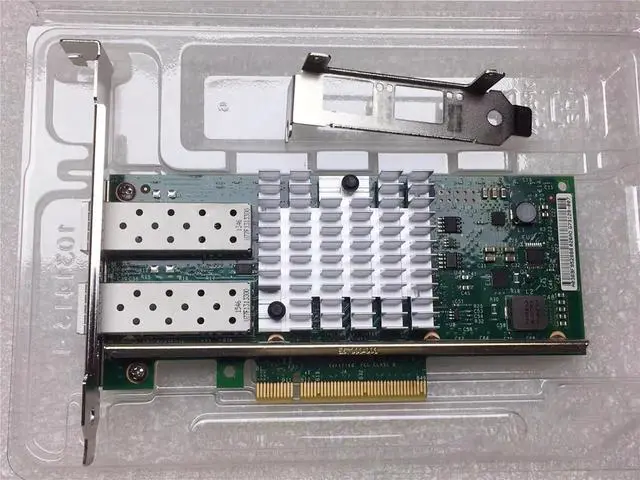 Alt view image 2 of 7 - 10GB 2 Dual Port X520-DA2 XYT17 942V6 for 10G SFP+ PCI Express x8 82599ES Chip Ethernet Network Card Module(A Pair 10G Module)
