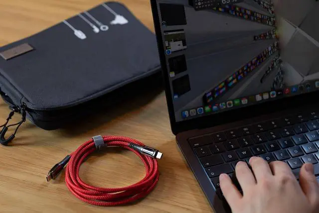 Alt view image 6 of 7 - TROIKA Charging Cable High-Speed USB-C 100W PD Power Delivery to USB-C - SPEEDY XL - with Data Transfer Function - with Digital Display of Charging Power - Metal, Polyester - Gunmetal, Red