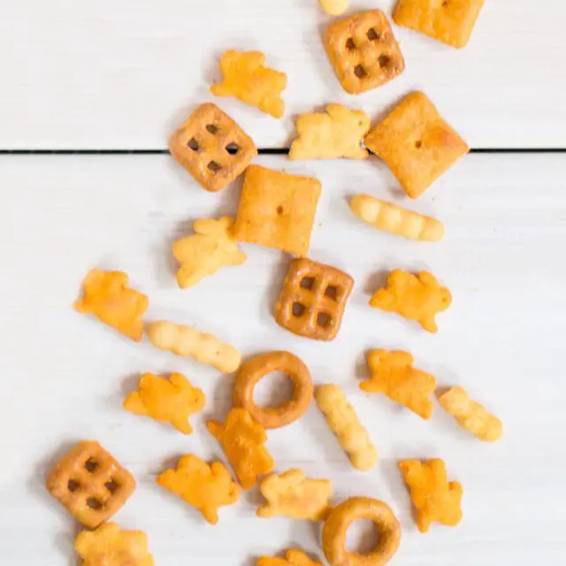 Alt view image 2 of 7 - Organic Cheddar Snack Mix, 9 oz