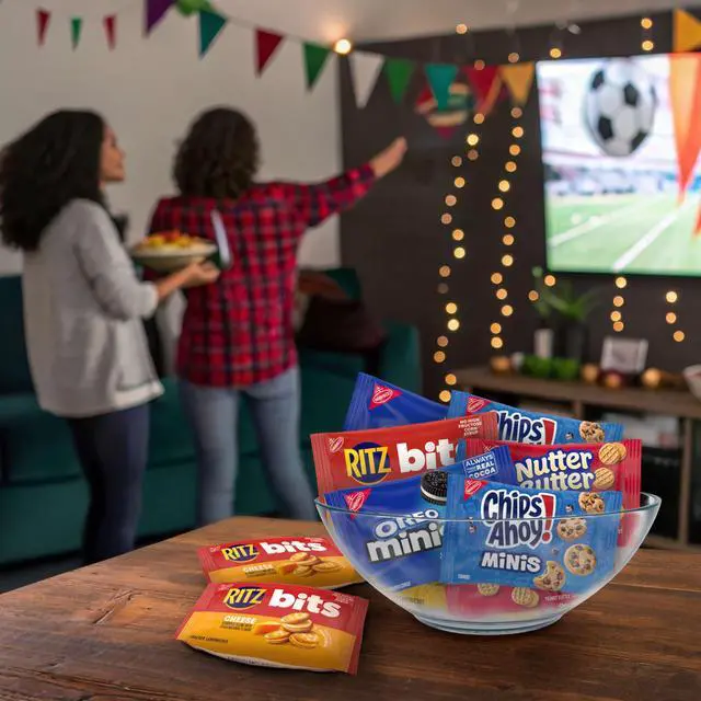 Alt view image 6 of 7 - Snacks Variety Pack, 4 Flavors, Cookies & Crackers, 20 Snack Packs