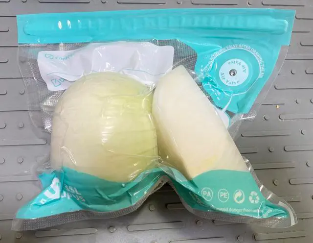 Alt view image 4 of 6 - Sous Vide Bags Reusable, Vacuum Food Storage Bags 15 pcs (S M L each size 5pcs) Comes with 4 sealing sliders PA&PE material Double zipper Long-lasting freshness Bag for Cooking, Food Storage