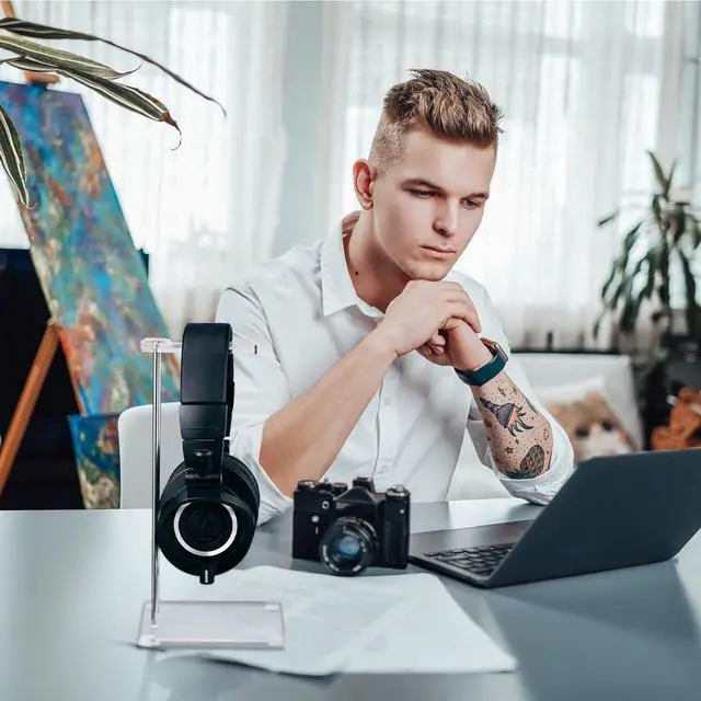 Alt view image 4 of 7 - Acrylic Headphone Stand Headset Holder for Desk, Clear Acrylic Gaming Headset Stand Universal Headphone Holder for Desktop Display Office Accessories, with Metal Hardware(Rectangle)