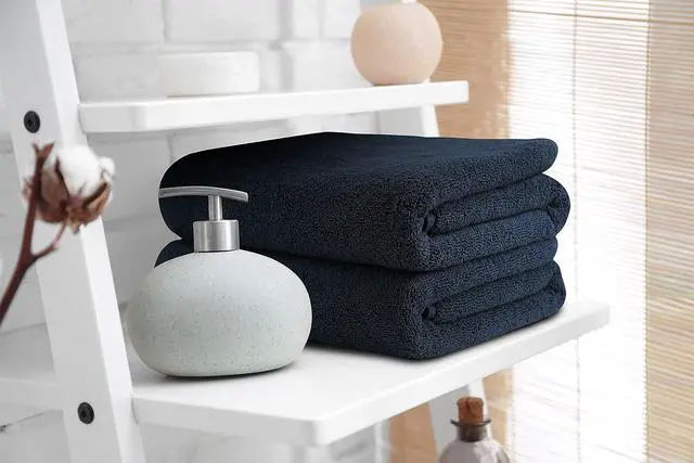 Alt view image 4 of 6 - Black Bath Towels 30x60, 100% Cotton Large Bath Sheet, Soft Absorbent Quick Dry Oversized Towels for Bathroom Gym Spa Hotel Pool