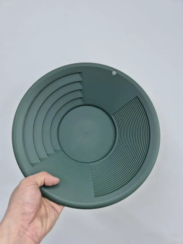 Alt view image 4 of 6 - Extra Thick Gold Rush Panning Pan - Heavy Duty 12 Inch Green Prospecting Pan with Dual Riffle System
