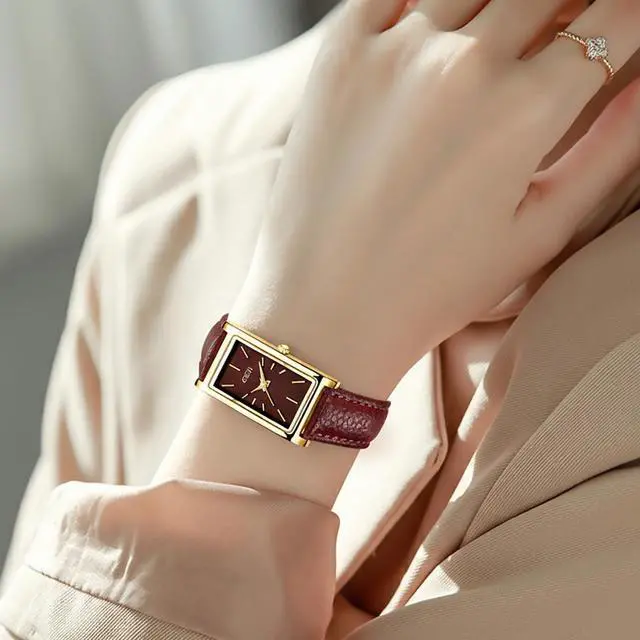 Alt view image 4 of 6 - Vintage Women's Rectangle Wristwatch Classic Ladies Analog Quartz Watch Ultra-Thin Ladies Bangle Bracelet Watch Female Business Dress Watches with Leather Strap (X Gold Red)