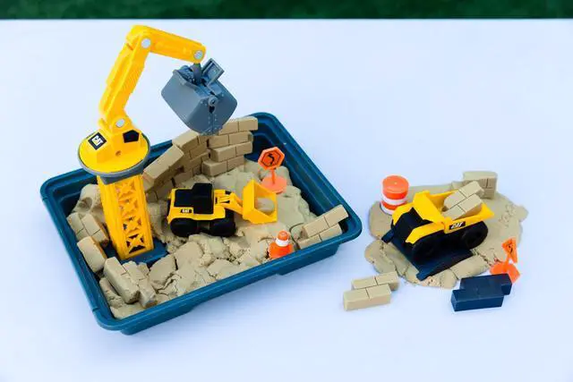 Alt view image 3 of 7 - Dig N Build Dirt Playset 12 oz Moldable Dirt Compound, Working Crane, 2 Little Machines Vehicles, Construction Molds & Easy-Cleanup Tray, Sensory STEM Toy for Kids Ages 3 +