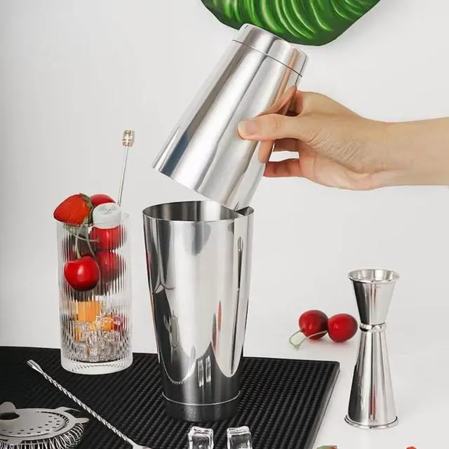 Alt view image 2 of 7 - Boston Cocktail Shaker Set, 28 oz & 20 oz Stainless Steel Weighted Shaker Tins, Metal Martini Shaker Drink Mixer for Bartending, Professional Bar Tools for Bartender