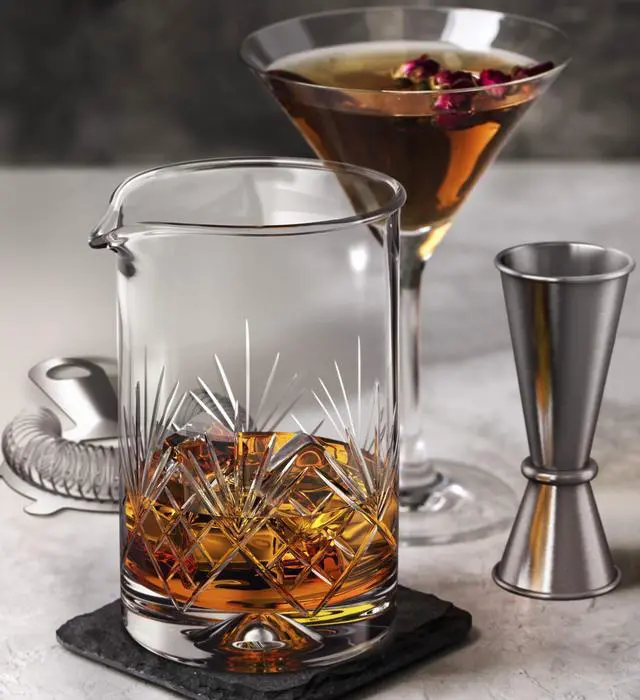 Alt view image 2 of 7 - Crystal Cocktail Mixing Glass/Premium Cocktail Shaker 18oz(540ml) - Solid and Stable Thick Bottom/Professional Quality Bartender Tool for Stirring Cocktails - Gift for Christmas, Birthday